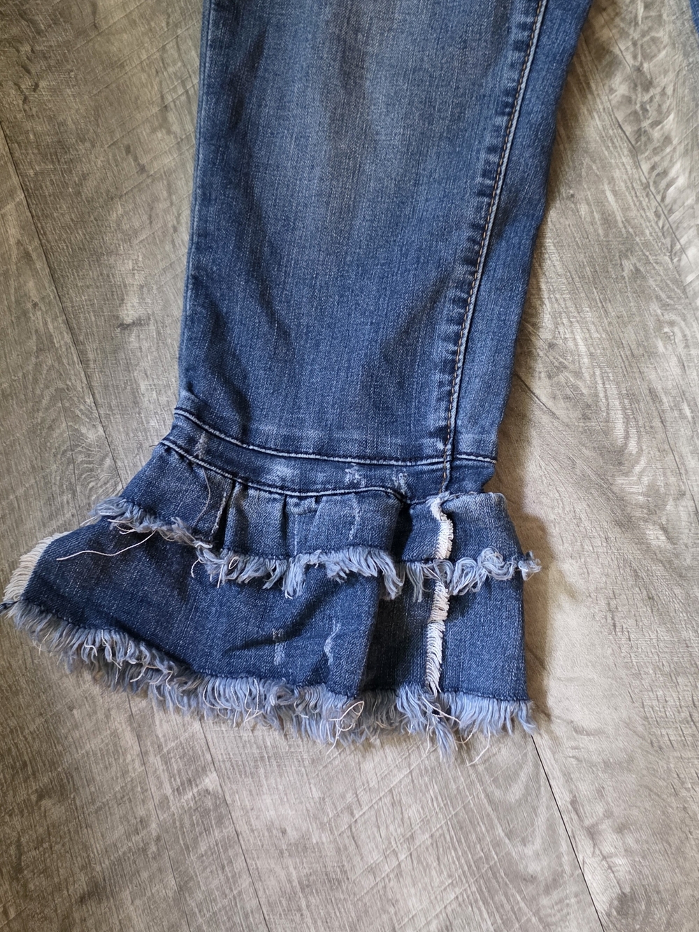 Versona Dark Blue Ruffled Hem Cropped Jeans - Picture 2 of 5